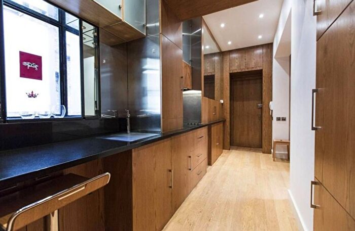 2 Bedroom Flat To Rent In West Eaton Place, Belgravia, London, SW1X