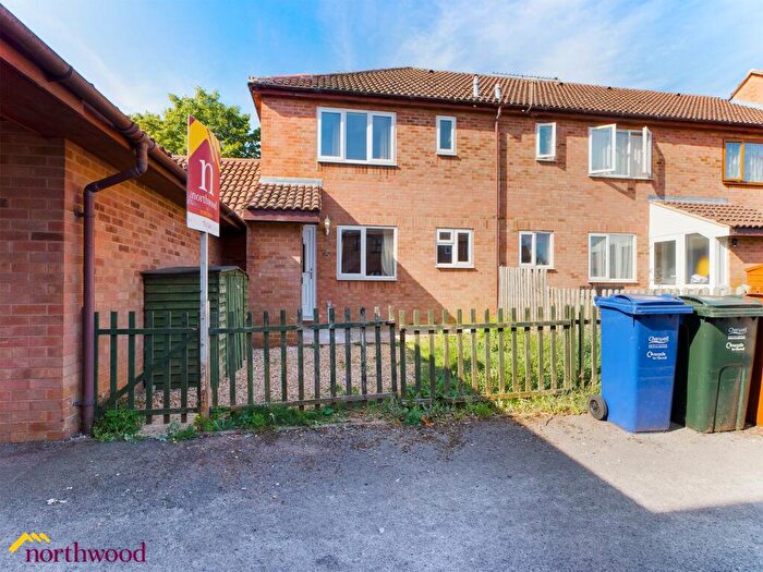 1 Bedroom Terraced House To Rent In Barcombe Close, Banbury, OX16