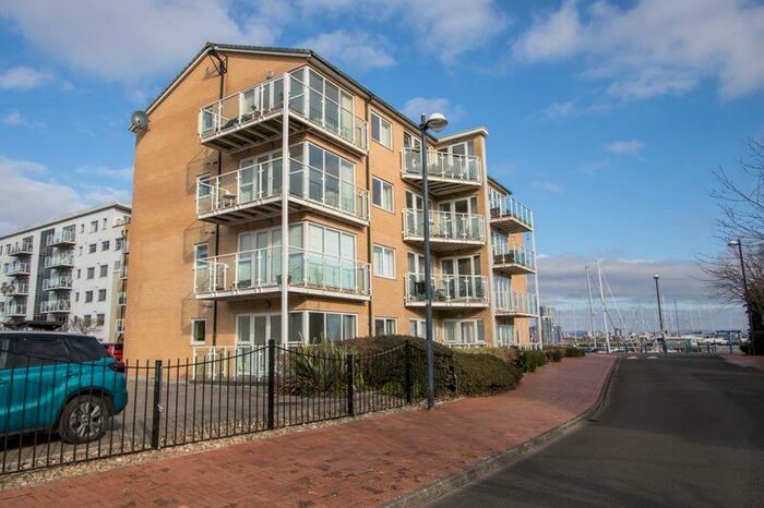 2 Bedroom Ground Flat To Rent In Marconi Avenue, Penarth, CF64