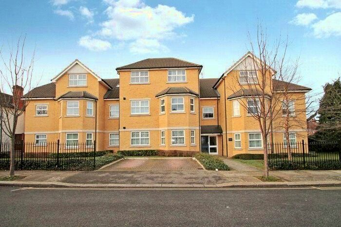 2 Bedroom Flat To Rent In Lowndes Court, Manor Road, Harrow, HA1