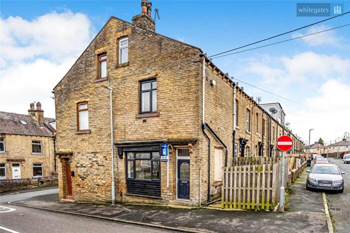 2 Bedroom Terraced House For Sale In Wheatley Lane, Lee Mount, Halifax, HX3