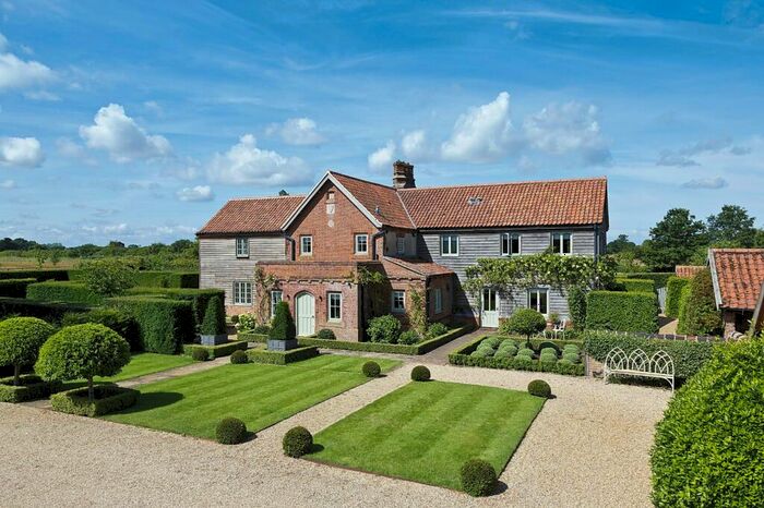 4 Bedroom Farm Land For Sale In Beeston, Norfolk, PE32