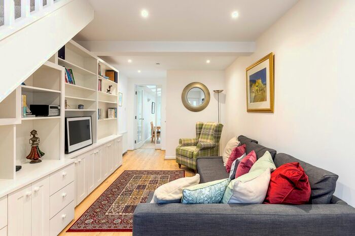 2 Bedroom Terraced House To Rent In Longfield Street, London, SW18