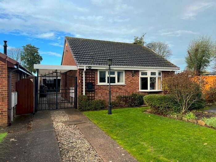 2 Bedroom Property To Rent In Deepdale Lane, Sinfin, Derby, DE24