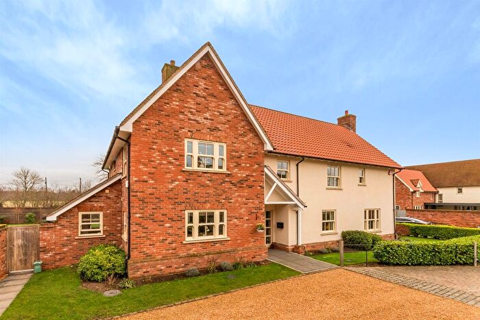 5 Bedroom Detached House For Sale In John Thresh Way, Langford, Maldon, CM9