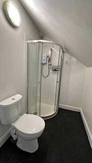 4 Bedroom Terraced House To Rent In Vine Street, CV1