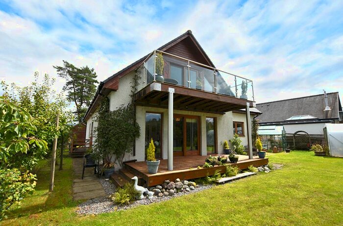 5 Bedroom Detached House For Sale In North Connel, Oban, PA37