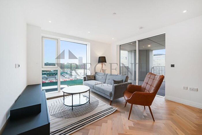 1 Bedroom Flat To Rent In Kings Tower, Bridgewater Av, SW6