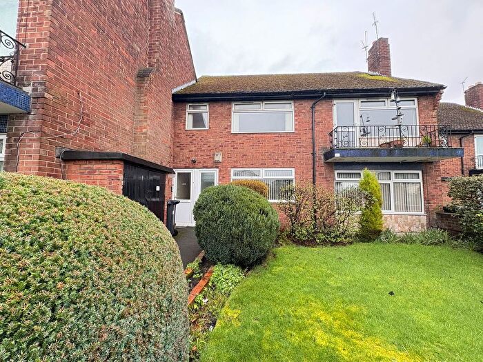 2 Bedroom Flat For Sale In Altway Court, Aintree, L10