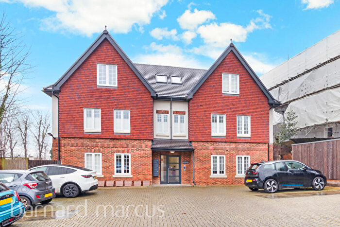 2 Bedroom Apartment To Rent In West Hill, South Croydon, CR2