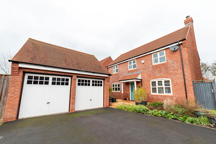 4 Bedroom Detached House For Sale In Balladine Crescent, Stoke Orchard, Cheltenham, GL52