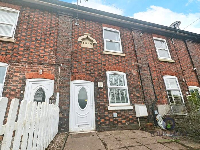 3 Bedroom Terraced House To Rent In Hanbury Road, Stoke Prior, Bromsgrove, Worcestershire, B60