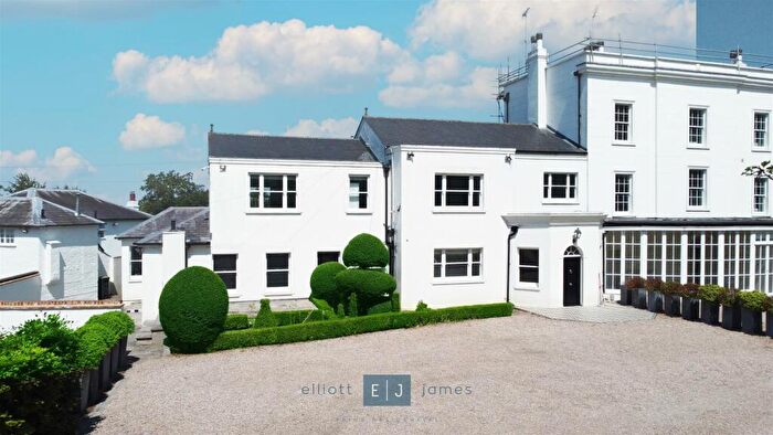 4 Bedroom Semi-Detached House To Rent In Manor Road, High Beech, Loughton, IG10