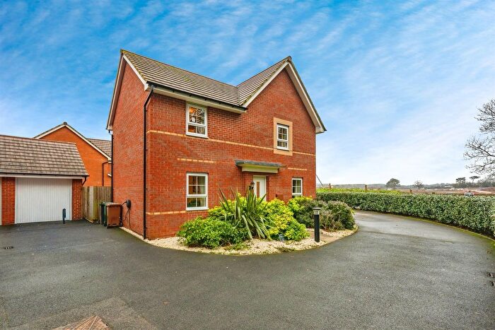 4 Bedroom Detached House For Sale In Selby Drive, Mickleover, Derby, DE3