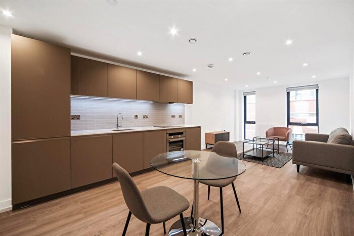 1 Bedroom Apartment To Rent In Lionel Street, Birmingham, B3