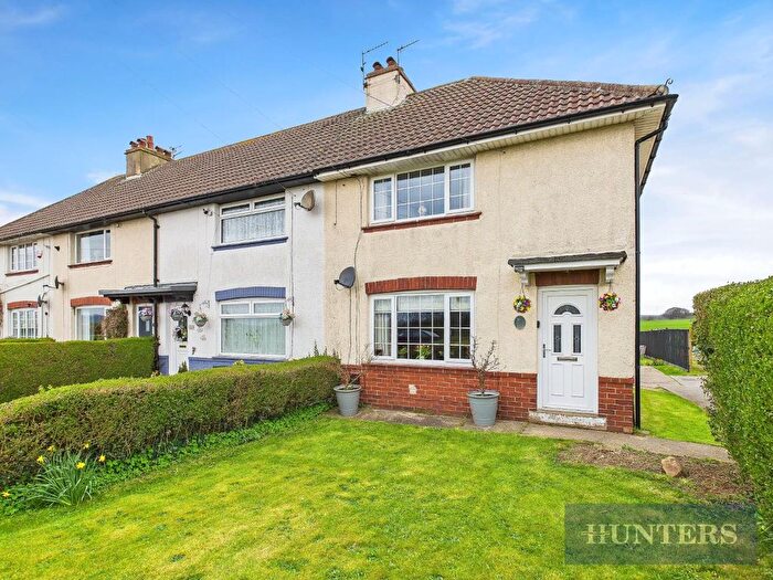 2 Bedroom End Of Terrace House For Sale In Stoney Haggs Road, Scarborough, YO12