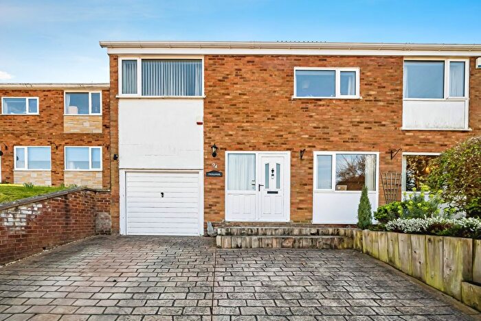 3 Bedroom Detached House For Sale In Green Hill, High Wycombe, HP13