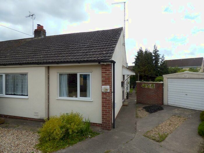 2 Bedroom Semi-Detached Bungalow To Rent In Heath Gardens, Coalpit Heath, Bristol, BS36