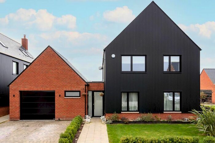 4 Bedroom Property For Sale In Ellison Close, Hunsdon, Ware, SG12