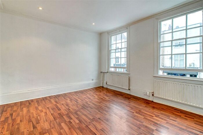2 Bedroom Flat To Rent In Parkway, Camden, NW1