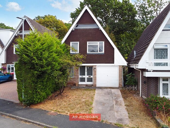3 Bedroom Detached House For Sale In Grafton Close, Redditch, Worcestershire, B98