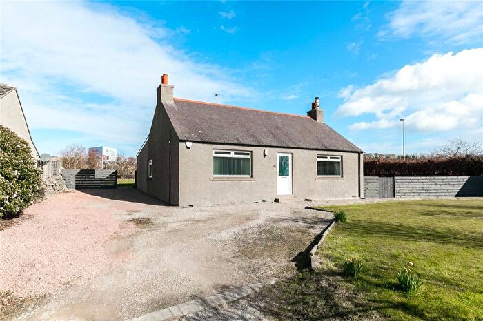 3 Bedroom Bungalow To Rent In Fairview Crescent, Danestone, Aberdeen, AB22