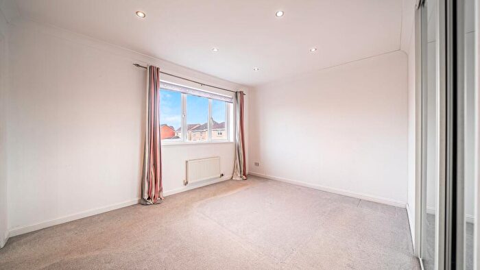 4 Bedroom Detached House For Sale In Ardbeg Road, Carfin, ML1