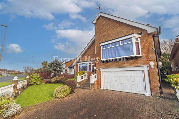 5 Bedroom Detached House For Sale In Devonshire Road, Blackpool, FY2