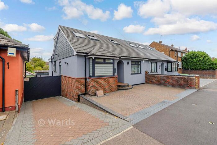 4 Bedroom Semi-Detached Bungalow For Sale In Norman Road, Belvedere, Kent, DA17