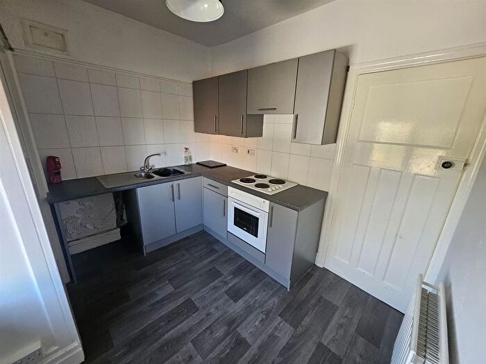 1 Bedroom Flat To Rent In Lock Lane, Bolton, BL3