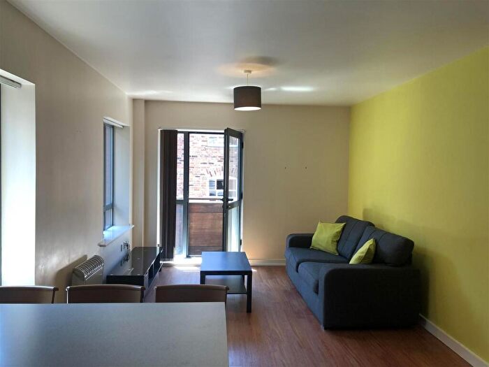 2 Bedroom Apartment To Rent In Damaz Buidling, Sharp Street, Manchester, M4