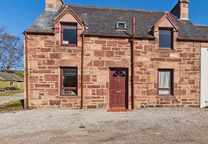 3 Bedroom Semi-Detached House For Sale In Pulteney Street, Ullapool, IV26