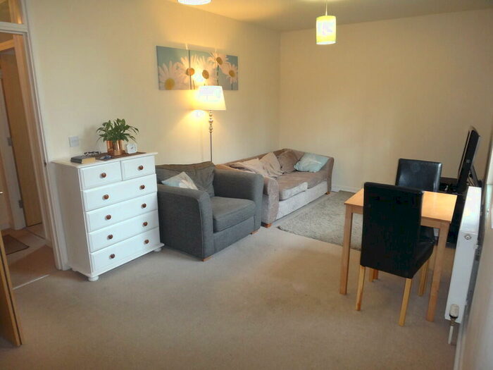 1 Bedroom Apartment To Rent In Loughborough Road, Belgrave, Leicester, LE4