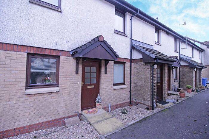 2 Bedroom Flat To Rent In School Mews, Menstrie, FK11