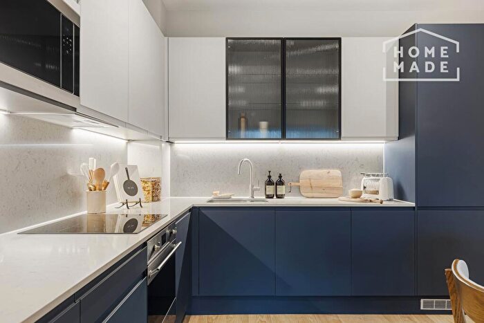 3 Bedroom Flat To Rent In Enclave, Birmingham City, B5