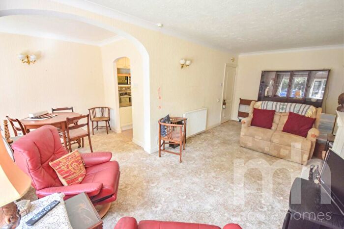 2 Bedroom Apartment For Sale In Woburn Court, Poynton, SK12