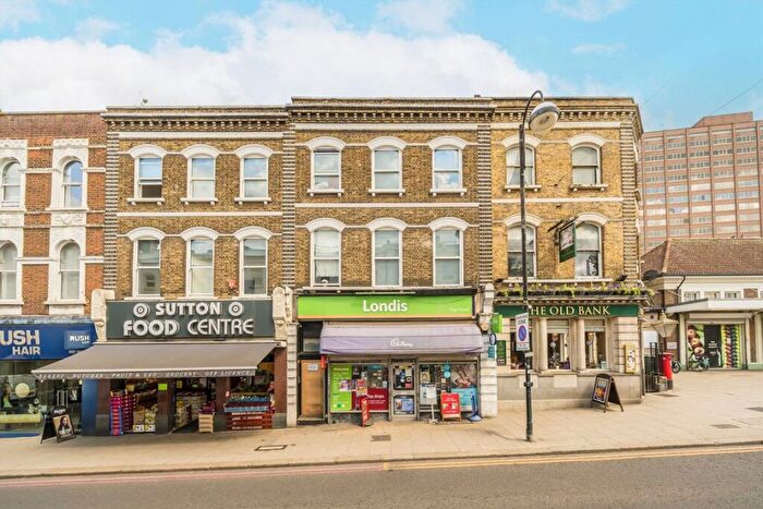 1 Bedroom Flat To Rent In High Street, Sutton, SM1