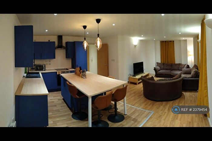 2 Bedroom Flat To Rent In Nottingham, Nottingham, NG2