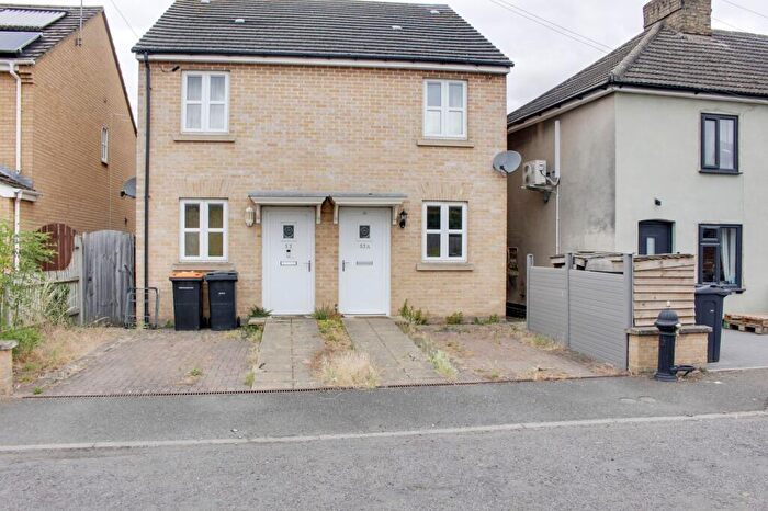 2 Bedroom Semi-Detached House To Rent In Great North Road, Wyboston, MK44