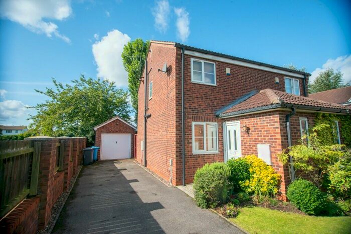 2 Bedroom Semi-Detached House To Rent In Ely Park, Hull, East Riding Of Yorkshire, HU5