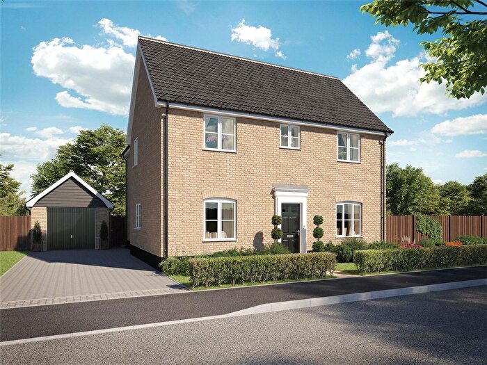 4 Bedroom Detached House For Sale In London Road, Beccles, Suffolk, NR34