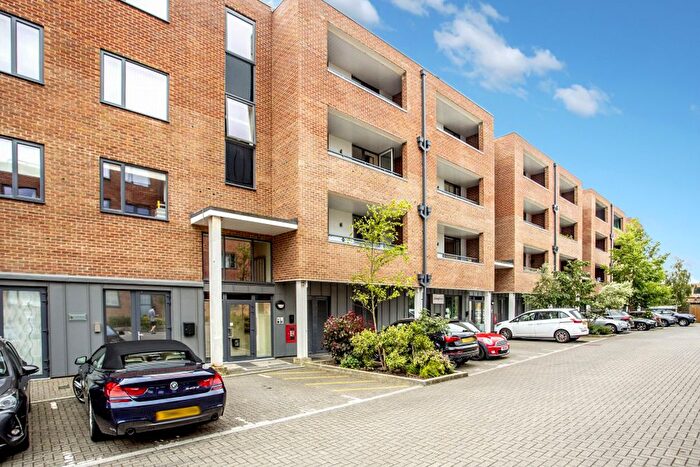 2 Bedroom Flat For Sale In Ladysmith Road, Wealdstone, Harrow, HA3