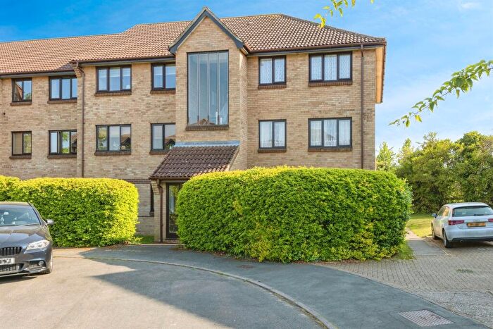 2 Bedroom Apartment For Sale In Bentley Way, Norwich, NR6