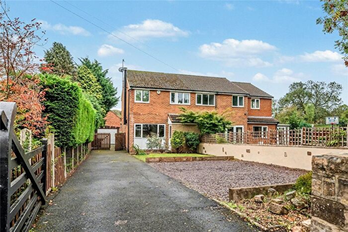 3 Bedroom Semi-detached House For Sale In Petrie Street, Rodley, Leeds, LS13