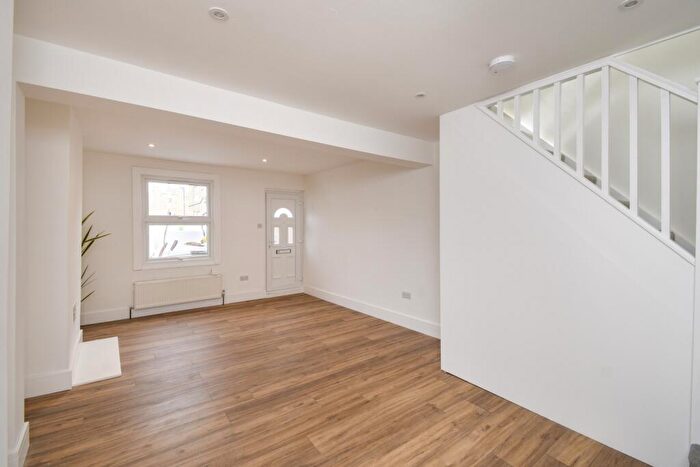 2 Bedroom Terraced House To Rent In Old Dover Road London, SE3