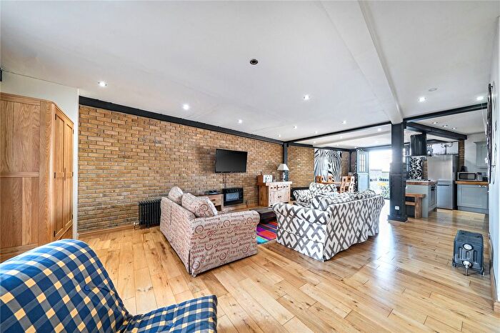 2 Bedroom Flat For Sale In Clink Street, London, SE1