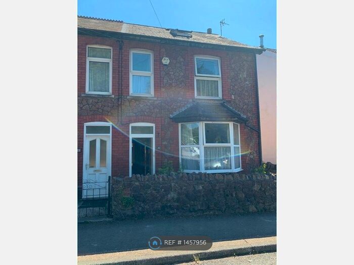 4 Bedroom Semi-Detached House To Rent In Mill Road, Tongwynlais, Cardiff, CF15