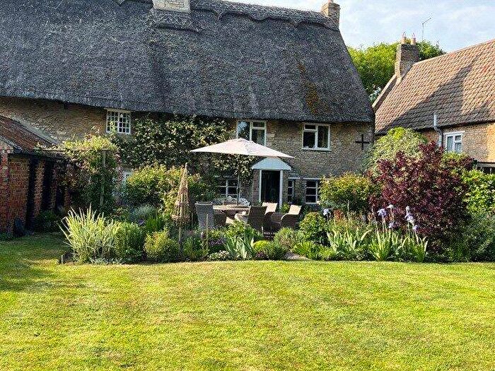 3 Bedroom House To Rent In -, St. Botolphs Green, Elton, PE8