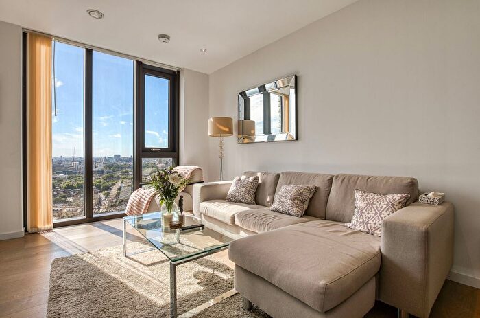 1 Bedroom Flat For Sale In St Gabriel Walk, Elephant And Castle, London, SE1