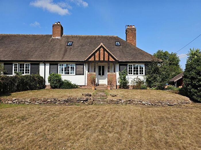 4 Bedroom Semi-Detached Bungalow For Sale In Church Hill, Kinver, Stourbridge, DY7